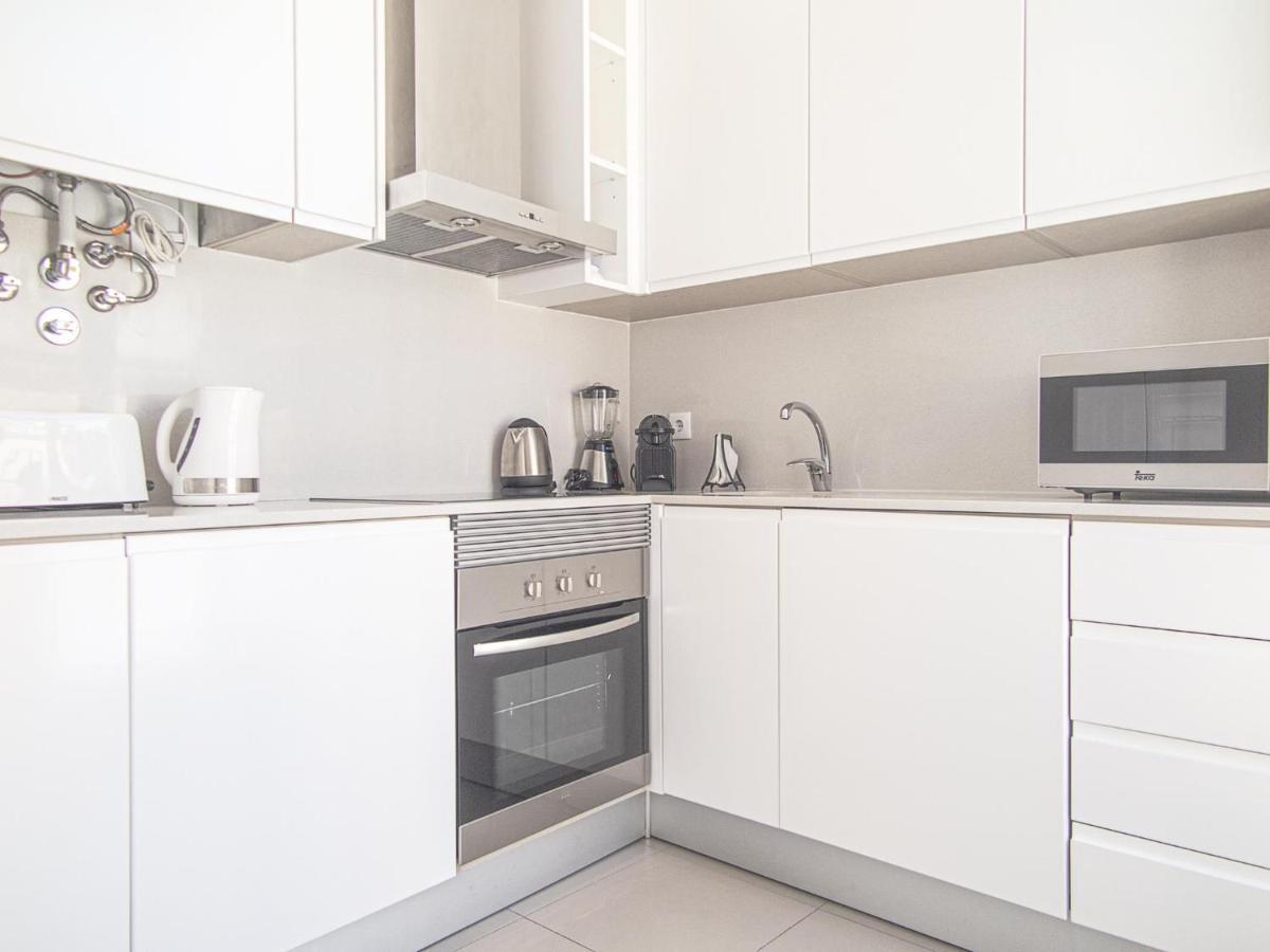Baixa Chiado 2 Bedroom Duplex Apt With Ac Elevator Lisbon Exterior photo