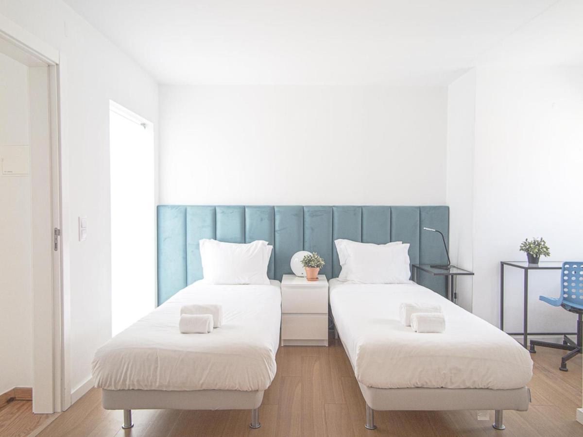 Baixa Chiado 2 Bedroom Duplex Apt With Ac Elevator Lisbon Exterior photo